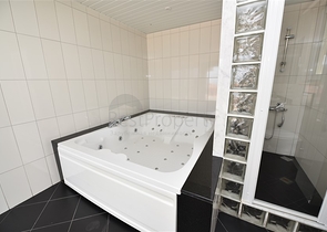 فيلا اطلالة بحر في الانيا - 5 غرف وصالة -مسبح خاص - في جيكجلي / الانيا 