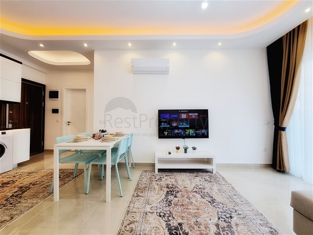 مجمع فاخر - شقة غرفة وصالة مفروشة -في محمودلار / الانيا 