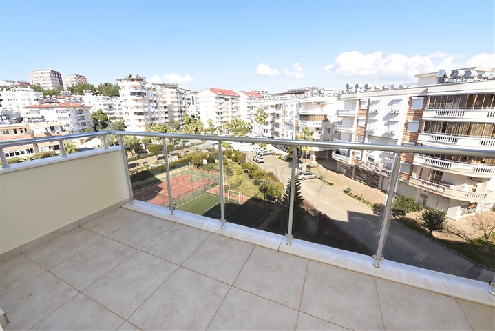 ضمن مجمع يضم كافة الخدمات -شقة غرفتين وصالة -في افسلار / الانيا 