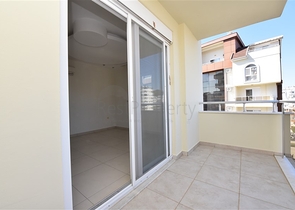 ضمن مجمع يضم كافة الخدمات -شقة غرفتين وصالة -في افسلار / الانيا 