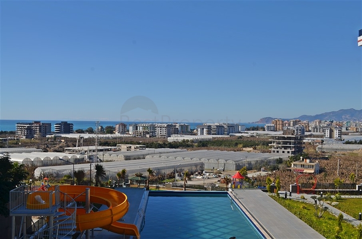 اطلالة بحر - شقق ضمن مجمع حديث في كارجيجاك / الانيا 