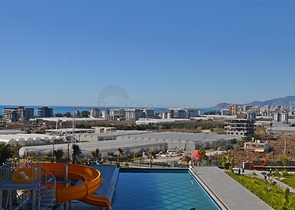 اطلالة بحر - شقق ضمن مجمع حديث في كارجيجاك / الانيا 