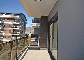 اطلالة بحر - شقق ضمن مجمع حديث في كارجيجاك / الانيا 