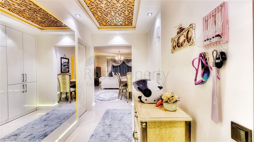 مجمع فاخر على البحر مباشرة - شقة غرفتين وصالة انيقة - محمودلار / الانيا 