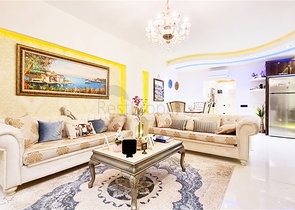 مجمع فاخر على البحر مباشرة - شقة غرفتين وصالة انيقة - محمودلار / الانيا 