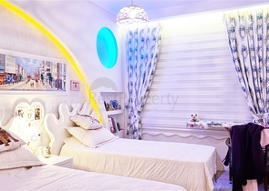 مجمع فاخر على البحر مباشرة - شقة غرفتين وصالة انيقة - محمودلار / الانيا 