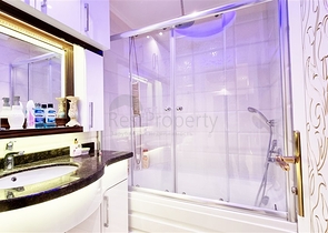 مجمع فاخر على البحر مباشرة - شقة غرفتين وصالة انيقة - محمودلار / الانيا 