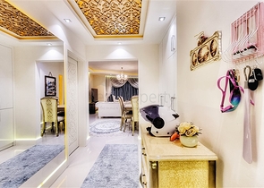 مجمع فاخر على البحر مباشرة - شقة غرفتين وصالة انيقة - محمودلار / الانيا 