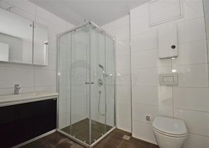 شقق للبيع في كاستل - غرفة وصالة ضمن مجمع يضم كافة الخدمات -كاستل / الانيا 