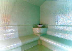 شقق للبيع في كاستل - غرفة وصالة ضمن مجمع يضم كافة الخدمات -كاستل / الانيا 