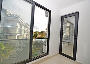 شقق للبيع في كاستل - غرفة وصالة ضمن مجمع يضم كافة الخدمات -كاستل / الانيا 