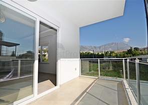 شقة غرفة وصالة ضمن مجمع جديد - في محمودلار / الانيا 