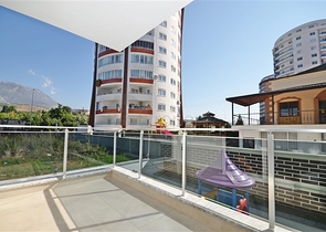 شقة غرفة وصالة ضمن مجمع جديد - في محمودلار / الانيا 