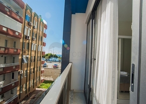 مجمع على البحر مباشرة - شقة دوبلكس غرفة وصالة مفروشة - في محمودلار / الانيا 