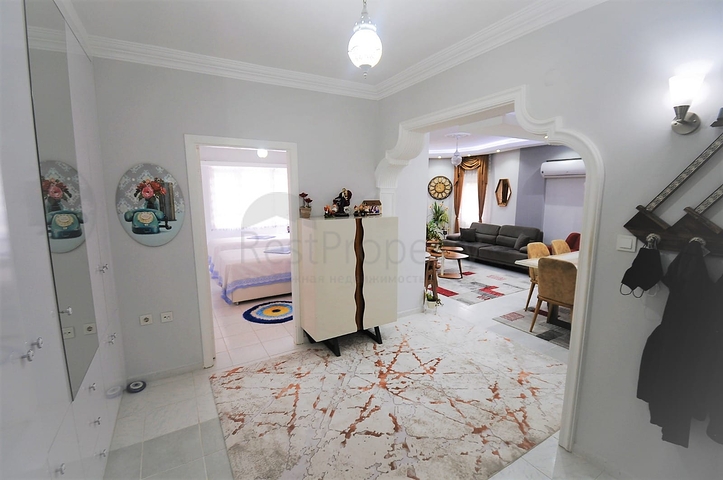 شقة واسعة في مركز الانيا - غرفتين وصالة مفروشة - الانيا سنتر 