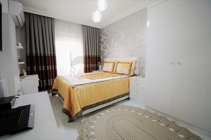 شقة واسعة في مركز الانيا - غرفتين وصالة مفروشة - الانيا سنتر 