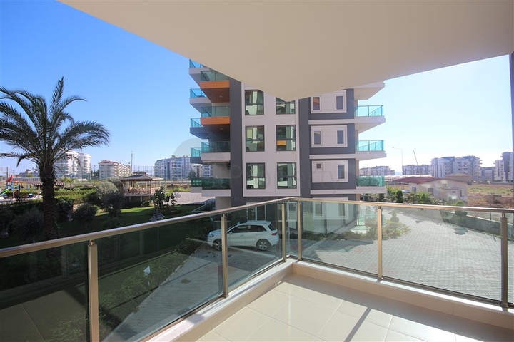 مجمع يضم خدمات 5 نجوم - شقة غرفة وصالة مفروشة -في افسلار / الانيا 