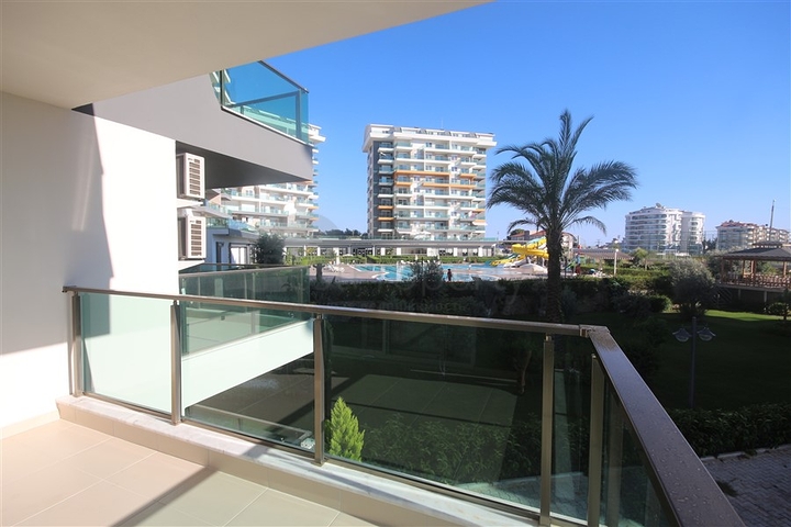 مجمع يضم خدمات 5 نجوم - شقة غرفة وصالة مفروشة -في افسلار / الانيا 