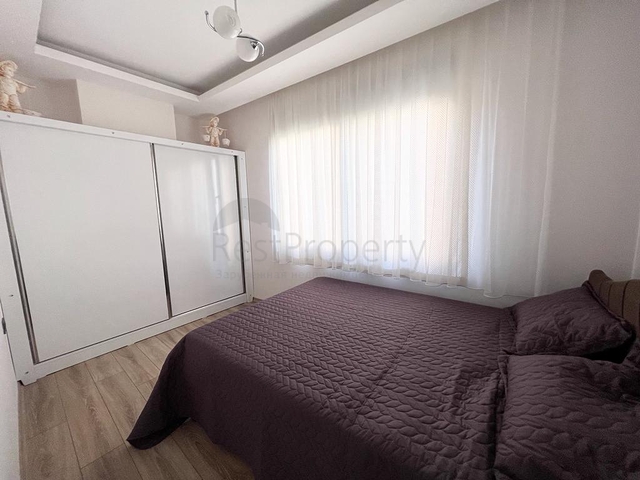 مناسبة للاستثمار - شقة غرفة وصالة ضمن مجمع جديد في مركز الانيا 