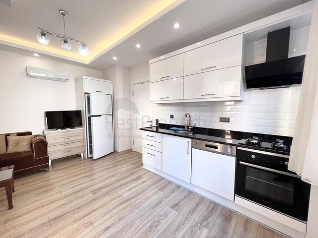 مناسبة للاستثمار - شقة غرفة وصالة ضمن مجمع جديد في مركز الانيا 