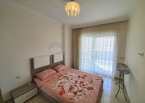 مجمع 5 نجوم - شقة غرفة وصالة مفروشة - في محمودلار / الانيا 