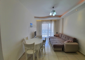 مجمع 5 نجوم - شقة غرفة وصالة مفروشة - في محمودلار / الانيا 