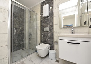 سعر اقتصادي - شقة مفروشة من تصميم غرفة نوم وصالة ضمن مجمع - في افسلار / الانيا 