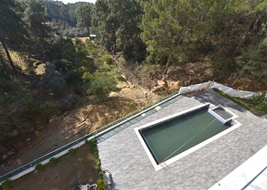 سعر اقتصادي - شقة مفروشة من تصميم غرفة نوم وصالة ضمن مجمع - في افسلار / الانيا 