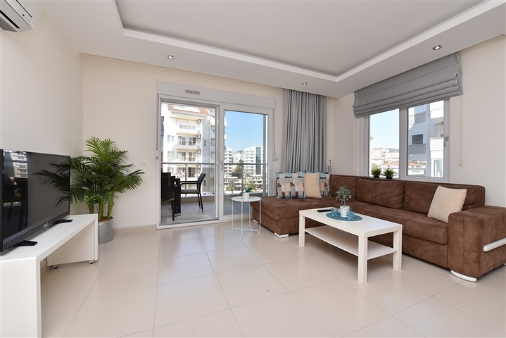 اطلالة بحر - شقة غرفتين وصالة مفروشة -ضمن مجمع يضم كافة الخدمات في افسلار/ مدينة الانيا 