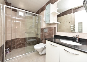 اطلالة بحر - شقة غرفتين وصالة مفروشة -ضمن مجمع يضم كافة الخدمات في افسلار/ مدينة الانيا 