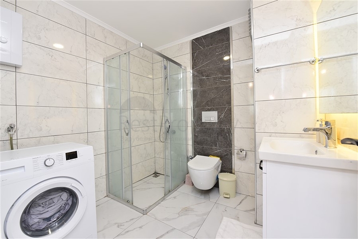 سعر اقتصادي - شقة غرفة وصالة مفروشة -مجمع سكني جديد -في افسلار / الانيا 