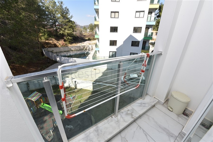 سعر اقتصادي - شقة غرفة وصالة مفروشة -مجمع سكني جديد -في افسلار / الانيا 