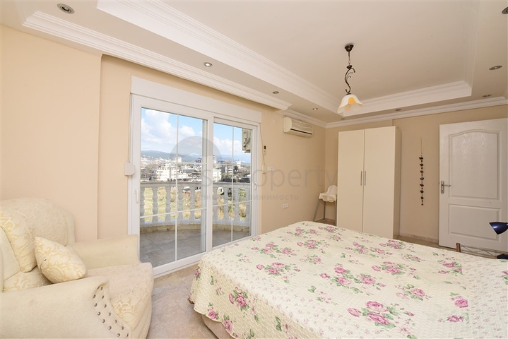 تراس واسع - شقة بسعر مناسب - تصميم غرفتين وصالة مفروشة - في افسلار / الانيا 