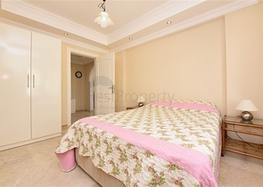 تراس واسع - شقة بسعر مناسب - تصميم غرفتين وصالة مفروشة - في افسلار / الانيا 