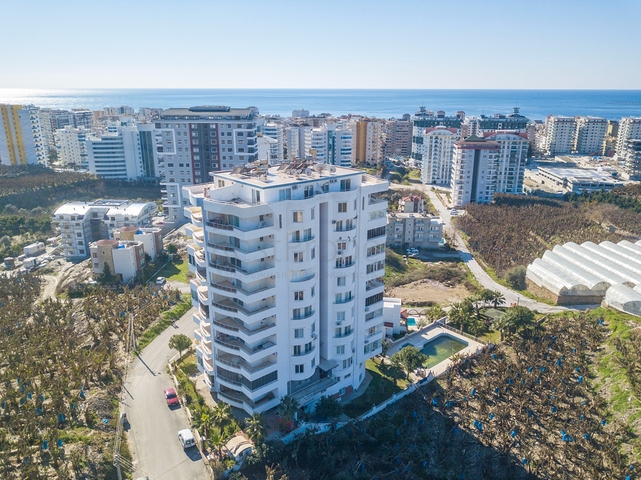 اطلالة بحر وقلعة -شقة غرفتين وصالة مفروشة - في محمودلار / الانيا 