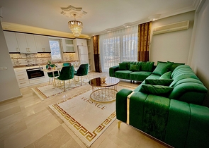 اطلالة بحر وقلعة -شقة غرفتين وصالة مفروشة - في محمودلار / الانيا 