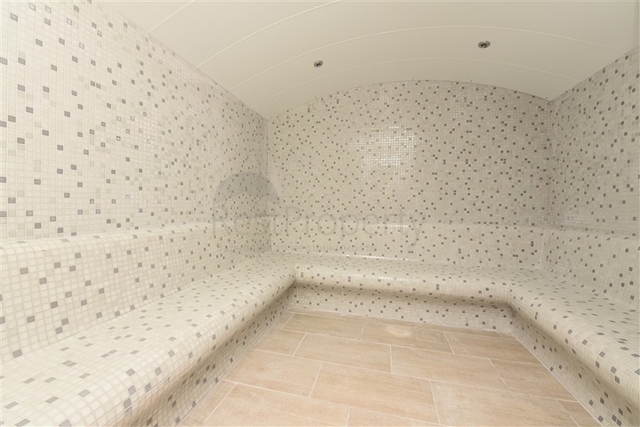 شقة ضمن مجمع جديد في افسلار - تصميم غرفة وصالة مع الاثاث - الانيا 