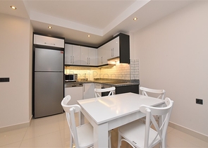 شقة ضمن مجمع جديد في افسلار - تصميم غرفة وصالة مع الاثاث - الانيا 