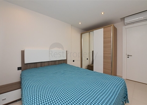 شقة ضمن مجمع جديد في افسلار - تصميم غرفة وصالة مع الاثاث - الانيا 