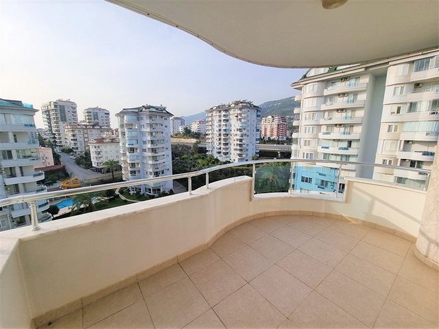 شقة غرفتين وصالة مفروشة - ضمن مجمع عائلي انيق -في منطقة جيكجلي / الانيا 