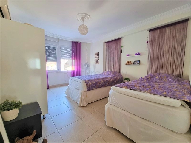 شقة غرفتين وصالة مفروشة - ضمن مجمع عائلي انيق -في منطقة جيكجلي / الانيا 