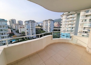 شقة غرفتين وصالة مفروشة - ضمن مجمع عائلي انيق -في منطقة جيكجلي / الانيا 