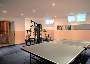 قريبة من شاطئ كليوباترا - شقة غرفة وصالة مفروشة ضمن مجمع سكني - مركز الانيا 