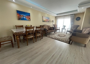 اطلالة مباشرة على البحر - شقة واسعة غرفتين وصالة مفروشة - في محمودلار / الانيا 