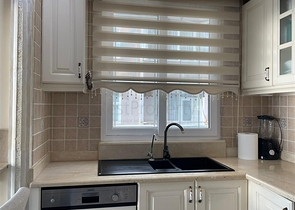 اطلالة مباشرة على البحر - شقة واسعة غرفتين وصالة مفروشة - في محمودلار / الانيا 