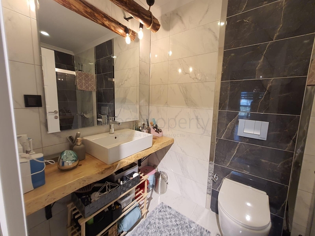 مطبخ منفصل - شقة عائلية واسعة تصميم 3 غرف وصالة - في اوبا / الانيا 