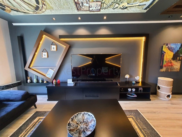 مطبخ منفصل - شقة عائلية واسعة تصميم 3 غرف وصالة - في اوبا / الانيا 