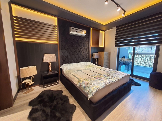 مطبخ منفصل - شقة عائلية واسعة تصميم 3 غرف وصالة - في اوبا / الانيا 