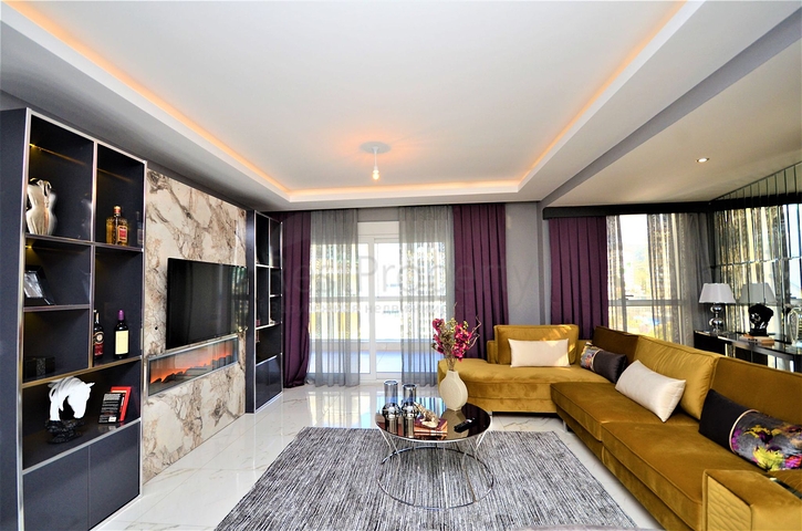 مجمع فاخر - شقة غرفة وصالة واسعة -مفروشة -في محمودلار / الانيا 