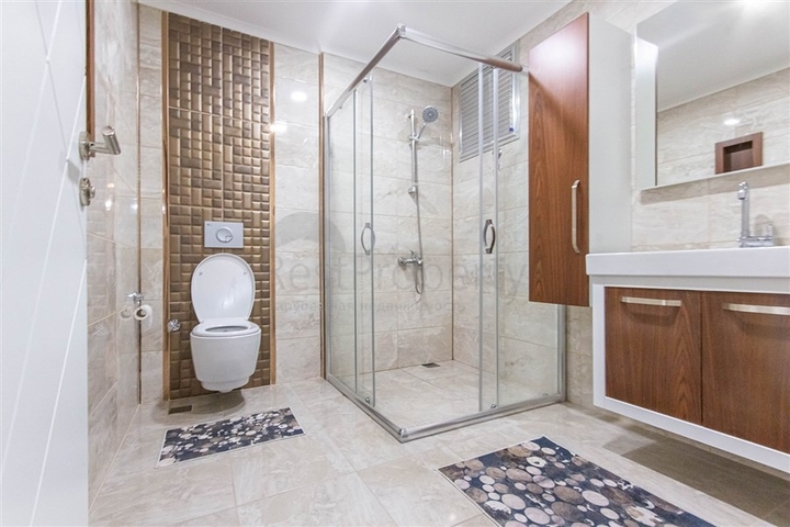 مجمع فاخر - شقة غرفة وصالة واسعة -مفروشة -في محمودلار / الانيا 